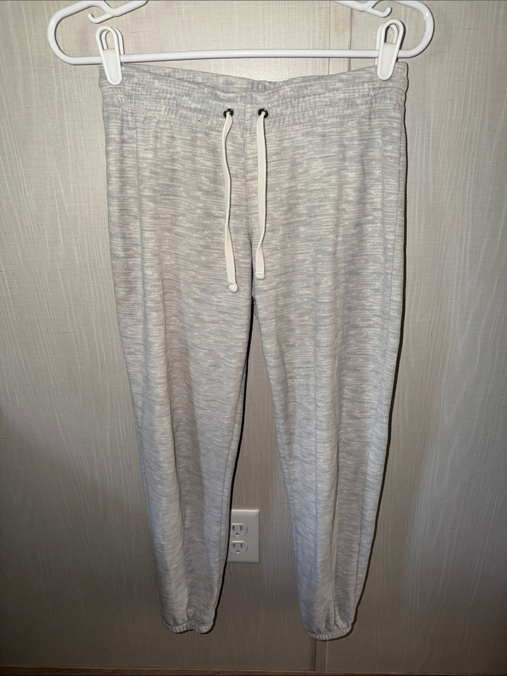 Old Navy Light Heather Gray Woman’s Drawstring Joggers